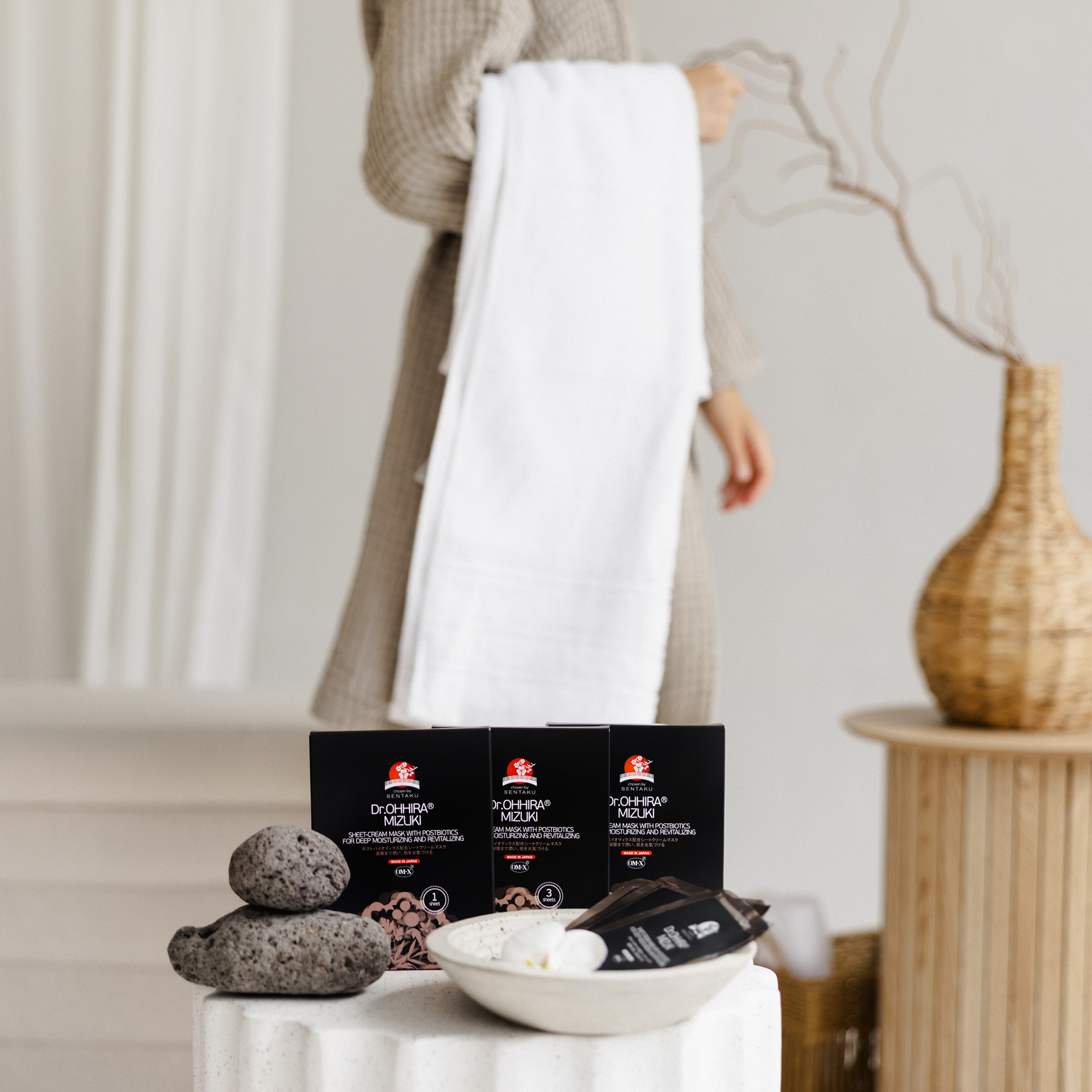 Dr.OHHIRA® MIZUKI Lakštinė - Kreminė Veido Kaukė